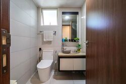 1 Canberra (D27), Condominium #502299781